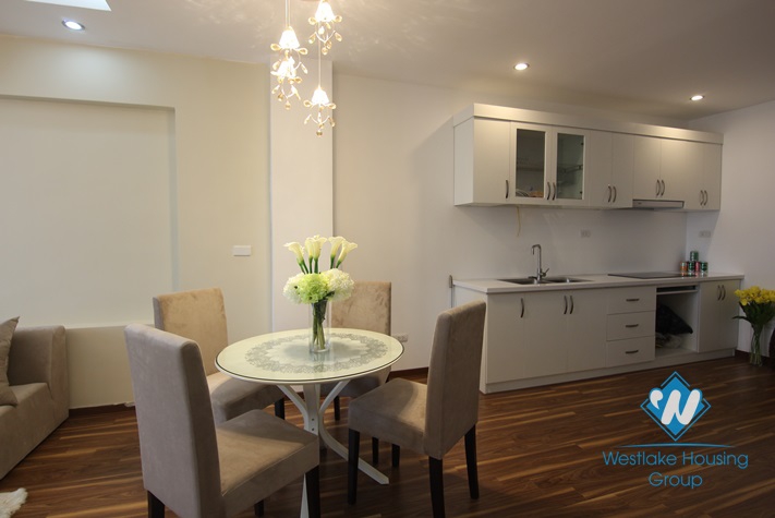 Brand new and charming 02 bedrooms apartment for rent in Tay Ho area 